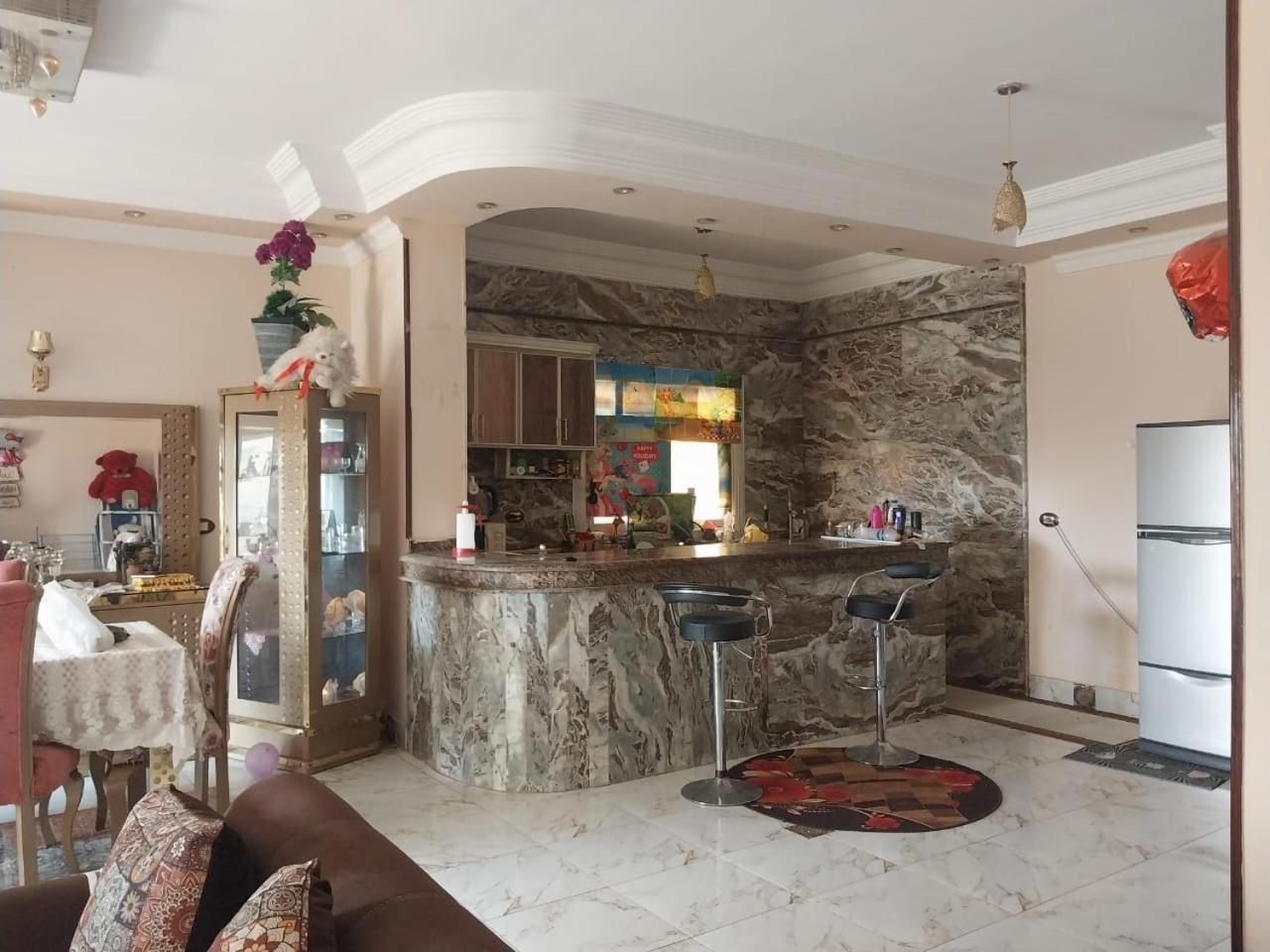 بفيلا بالتجمع الاول الجديدة Apartment Cairo