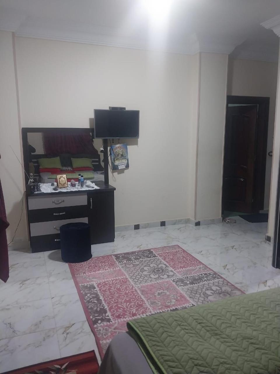 بفيلا بالتجمع الاول الجديدة Cairo